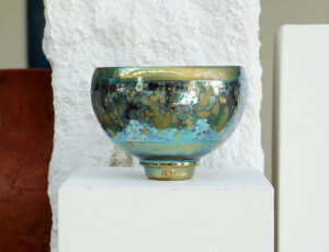 S28. Sutton Taylor, 'Cup Form'. Ceramic, £525.