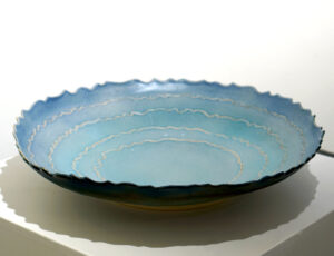 Alan DiMambro 'Blue Shell Form' Stoneware clay £290