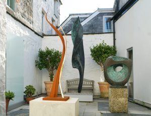 Julie Moselen 'Woodland Sentinels', Corten Steel and 23.5ct Gold, 50 x 50 x 220cm, £6,500 Julie Moselen 'Woodland Sentinels', Corten Steel and 23.5ct Gold, 50 x 50 x 220cm, £6,500